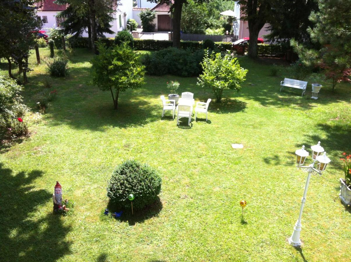 Pension Haus Gertrud Donauwörth Exteriör bild